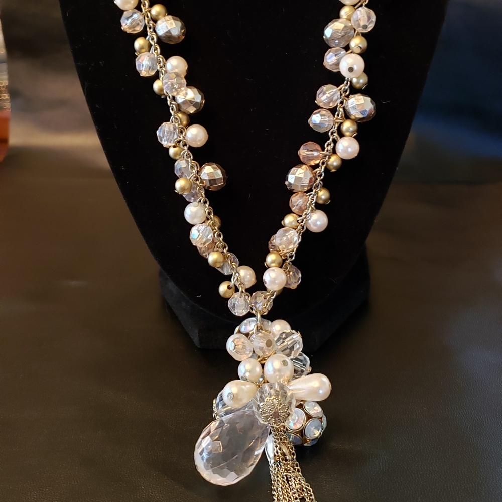 Jewelry necklace